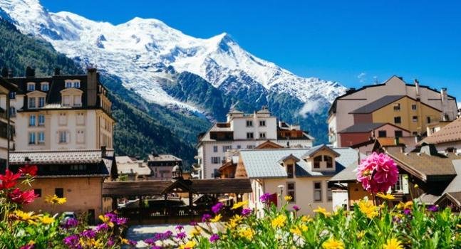 The Shakespeare Hospice - The Alps Trek